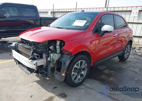 2016 Fiat 500X Trekking z USA, uszkodzony, nr VIN ZFBCFXCT7GP382123